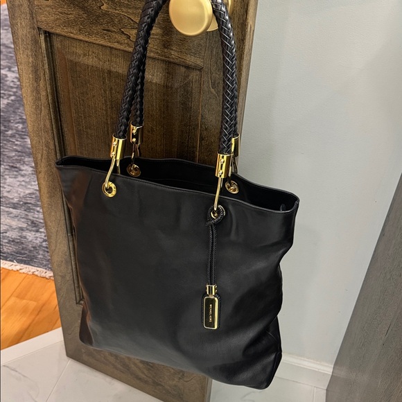 Michael Kors Collection Leather Tote Black Skorpios